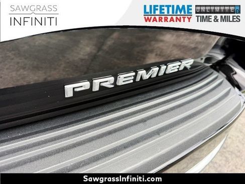 Used 2024 Chevrolet Tahoe Premier RWD image 38