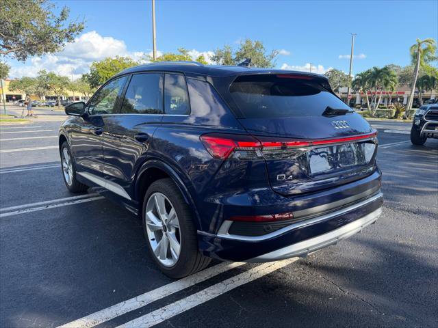 Used 2023 Audi Q4 e-tron Premium Plus w/ Premium Plus AWD/4WD image 3