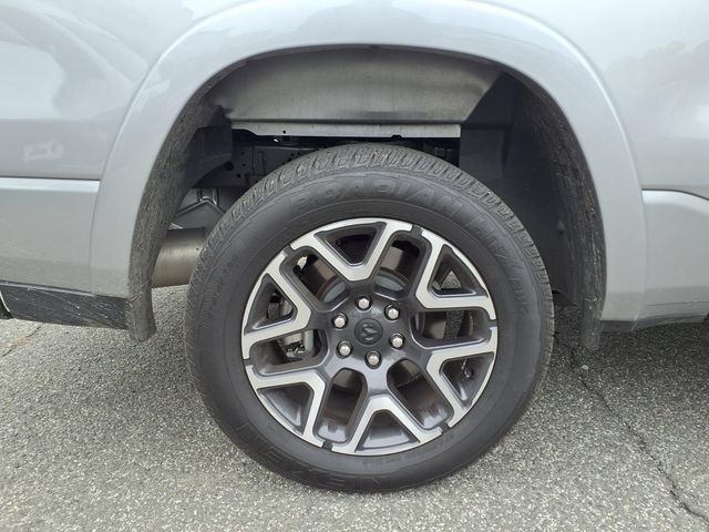Used 2026 RAM 1500 Laramie AWD/4WD image 10