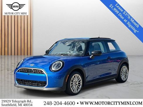 Certified 2025 MINI Cooper S image 8