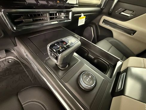 New 2026 GMC Hummer EV 4x4 Crew Cab image 23
