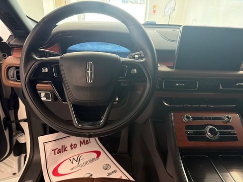 Used 2024 Lincoln Aviator Reserve w/ Equipment Group 201A RWD image 19