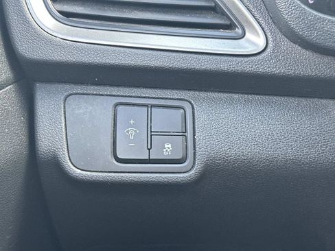 Used 2018 Hyundai Accent SE FWD image 26
