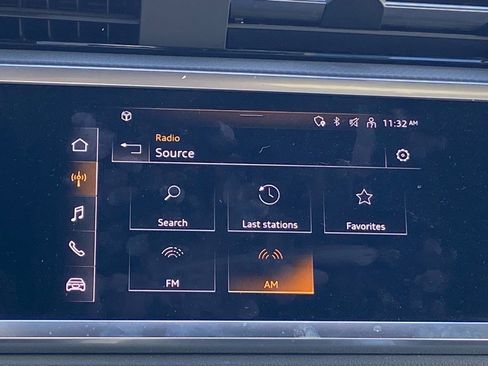 Used 2022 Audi Q3 2.0T Premium image 4