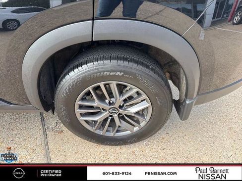 Certified 2026 Nissan Rogue S FWD image 28