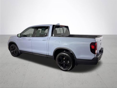 Certified 2022 Honda Ridgeline Black Edition image 9