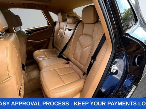 Used 2017 Porsche Macan AWD/4WD image 26