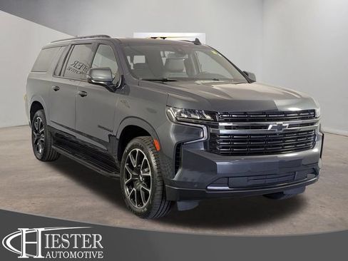 Certified 2022 Chevrolet Suburban RST w/ Luxury Package AWD/4WD image 1