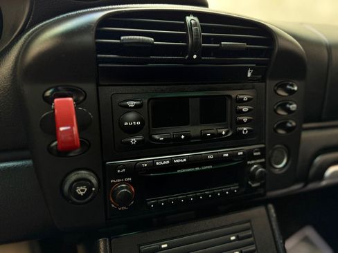 Used 2004 Porsche 911 GT3 image 49