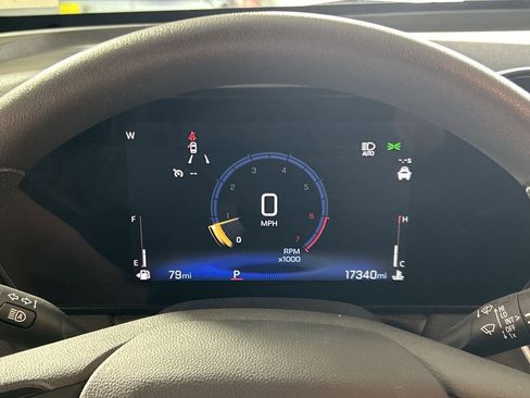 Used 2025 Chevrolet TrailBlazer LT FWD image 15
