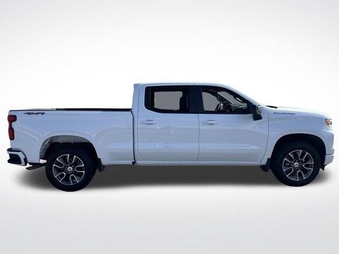 Used 2025 Chevrolet Silverado 1500 RST AWD/4WD image 8