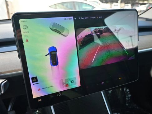 Used 2020 Tesla Model Y Long Range image 10