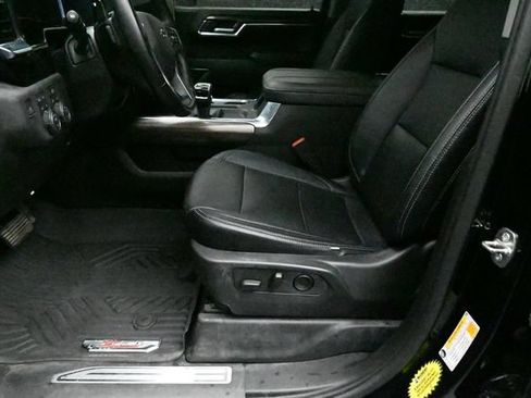 Used 2023 Chevrolet Silverado 1500 RST AWD/4WD image 11