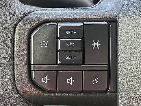 Certified 2025 Ford F150 STX image 19