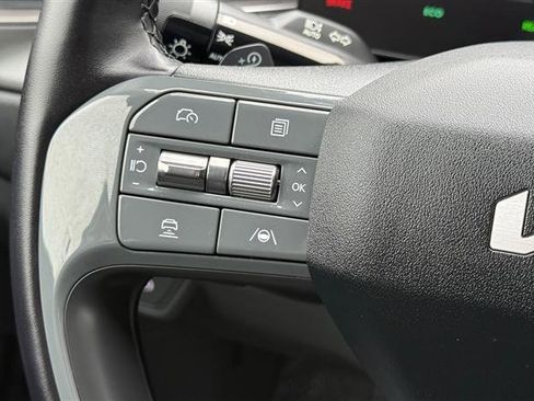 Used 2024 Kia EV9 Light Long Range image 24