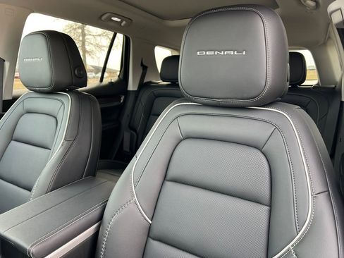 New 2026 GMC Terrain Denali w/ LPO, Floor Liner Package image 12