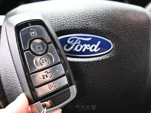 Used 2018 Ford F250 Lariat w/ Lariat Ultimate Package AWD/4WD image 45