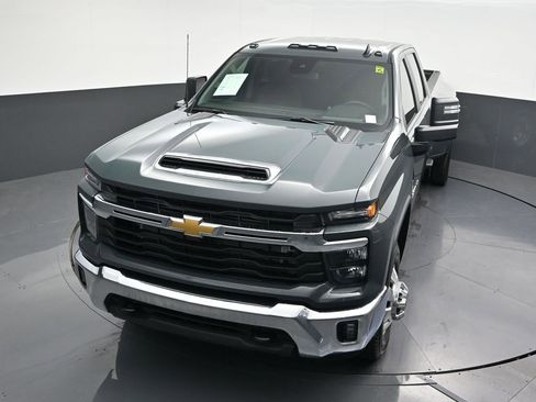 Used 2026 Chevrolet Silverado 3500 LT AWD/4WD image 22
