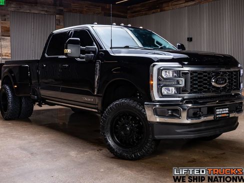 Used 2024 Ford F350 Lariat w/ Lariat Ultimate Package AWD/4WD image 1