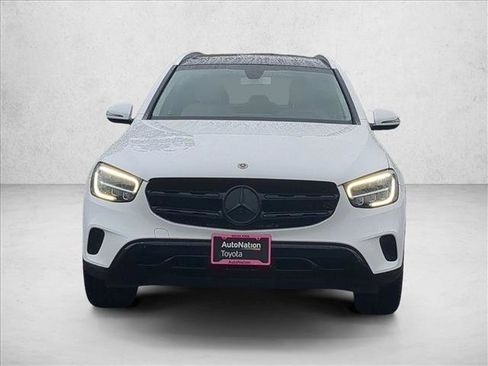 Used 2020 Mercedes-Benz GLC 300 4MATIC image 2