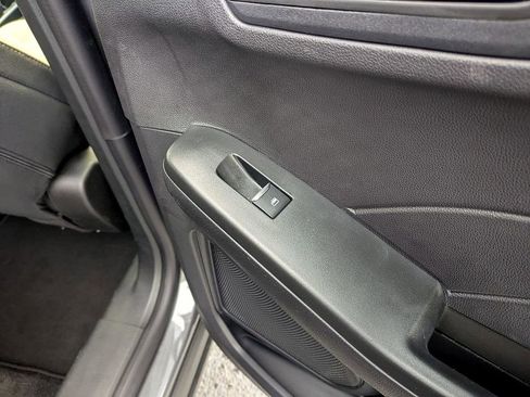 Used 2022 Ford Escape SE image 31