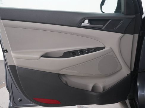 Used 2018 Hyundai Tucson SEL FWD image 20