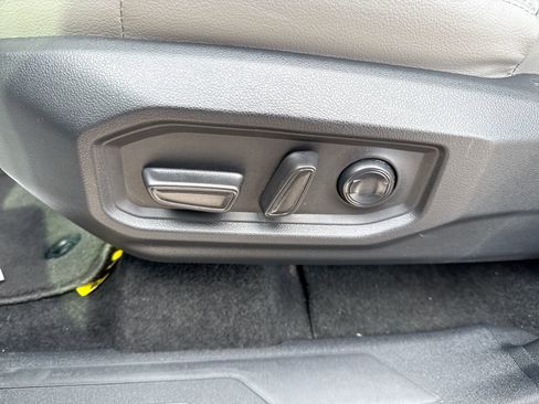 Used 2024 Toyota Tundra Limited w/ Power Package image 14