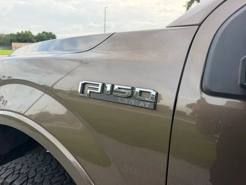 Used 2015 Ford F150 Lariat w/ Equipment Group 502A Luxury AWD/4WD image 24