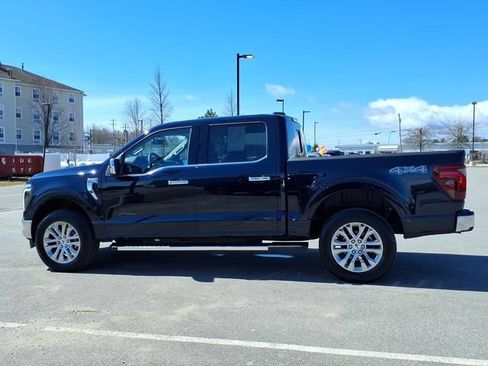 Used 2025 Ford F150 Lariat w/ Equipment Group 502A High AWD/4WD image 8