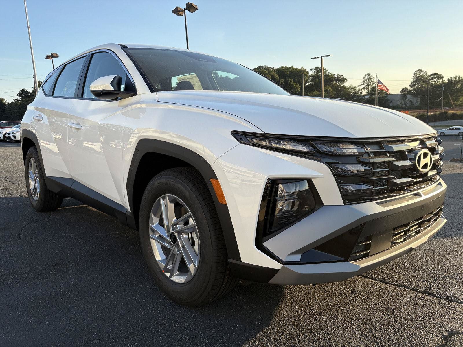 New 2026 Hyundai Tucson SE FWD image 3