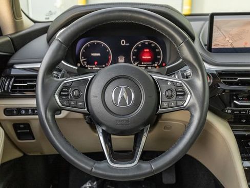 Used 2024 Acura MDX SH-AWD w/ Technology Package image 9