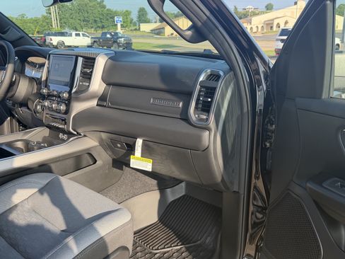 New 2026 RAM 1500 Big Horn AWD/4WD image 34