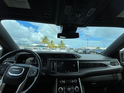 Used 2023 GMC Yukon Denali AWD/4WD image 37