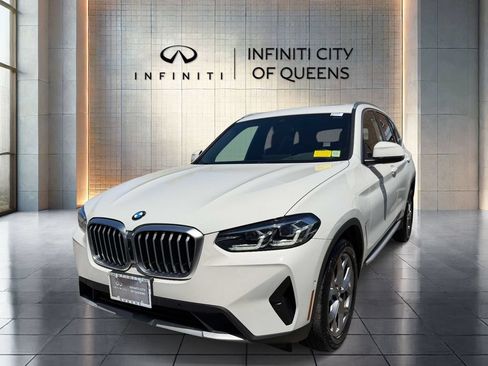 Used 2023 BMW X3 xDrive30i w/ Premium Package AWD/4WD image 2