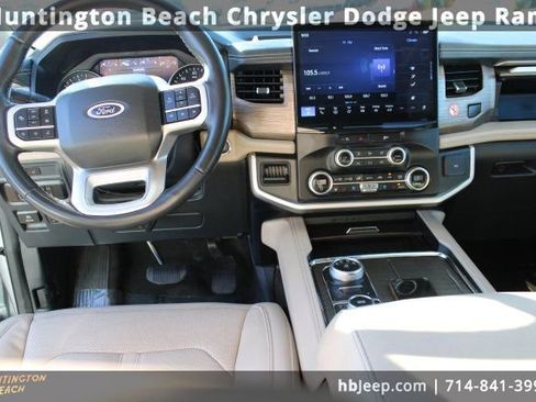 Used 2024 Ford Expedition Max Limited image 13