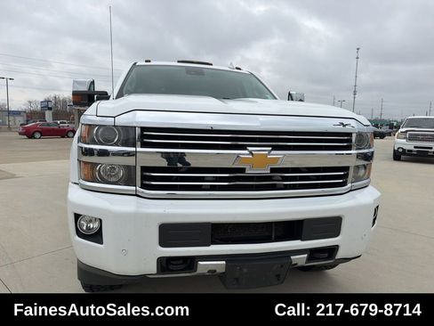 Used 2016 Chevrolet Silverado 2500 High Country w/ Duramax Plus Package image 31