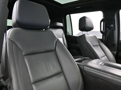 Used 2022 Chevrolet Suburban Z71 w/ Luxury Package AWD/4WD image 54