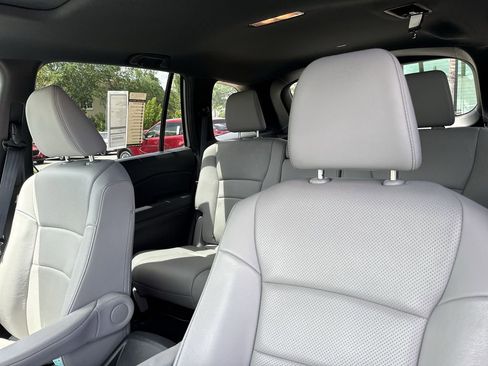 Used 2023 Honda Passport EX-L image 42