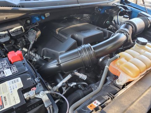 Used 2017 Ford F150 XLT w/ Equipment Group 302A Luxury image 19