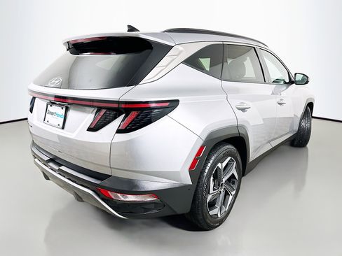 Used 2024 Hyundai Tucson Limited image 7