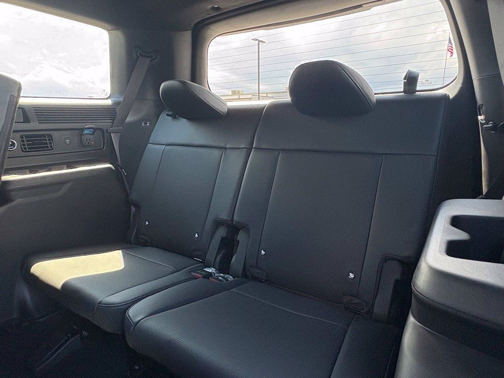 New 2027 Hyundai Santa Fe Calligraphy AWD/4WD image 13
