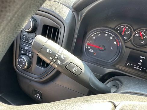 Used 2019 Chevrolet Silverado 1500 Custom w/ Custom Value Package AWD/4WD image 18