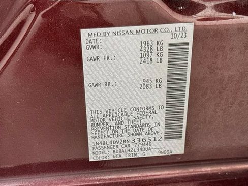 Used 2024 Nissan Altima 2.5 SV FWD image 29