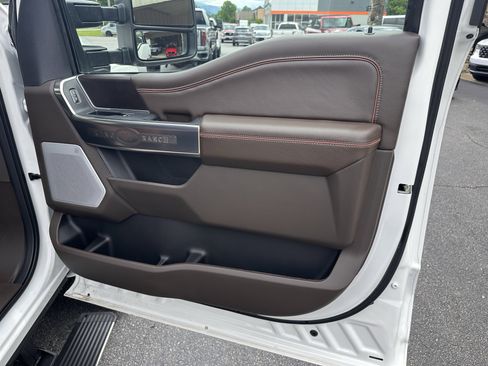 Used 2026 Ford F250 King Ranch w/ Chrome Package AWD/4WD image 15