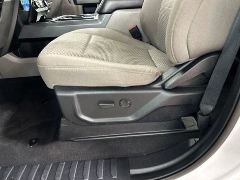 Used 2021 Ford F250 XLT w/ XLT Premium Package AWD/4WD image 12