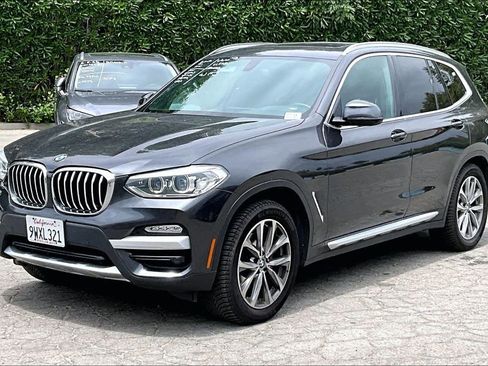 Used 2018 BMW X3 xDrive30i AWD/4WD image 3