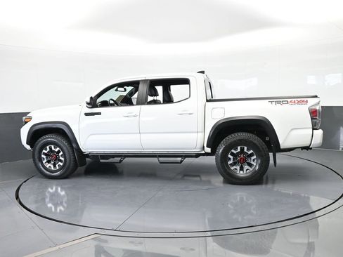 Used 2021 Toyota Tacoma SR5 image 3