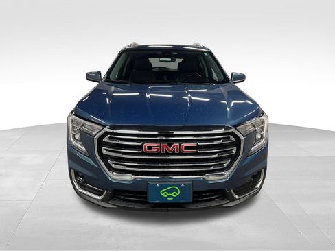 Certified 2024 GMC Terrain SLT AWD/4WD image 4