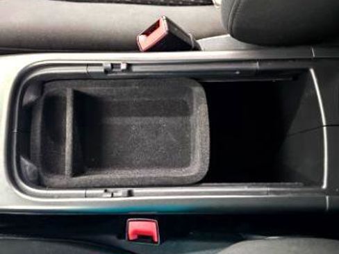 Used 2018 Dodge Journey SE image 20