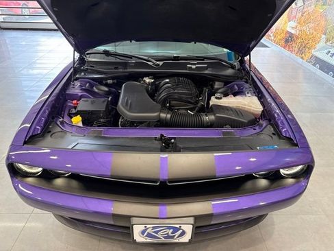 Used 2023 Dodge Challenger SXT w/ Cold Weather Group RWD image 40